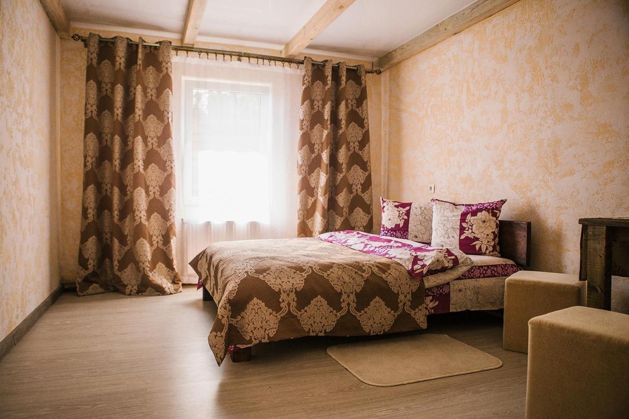 U Listochka Hotel Bereza Exterior photo
