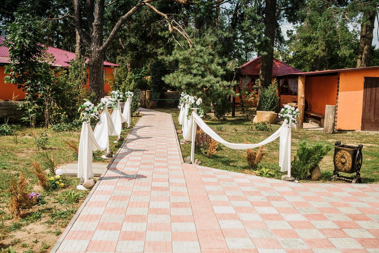 U Listochka Hotel Bereza Exterior photo